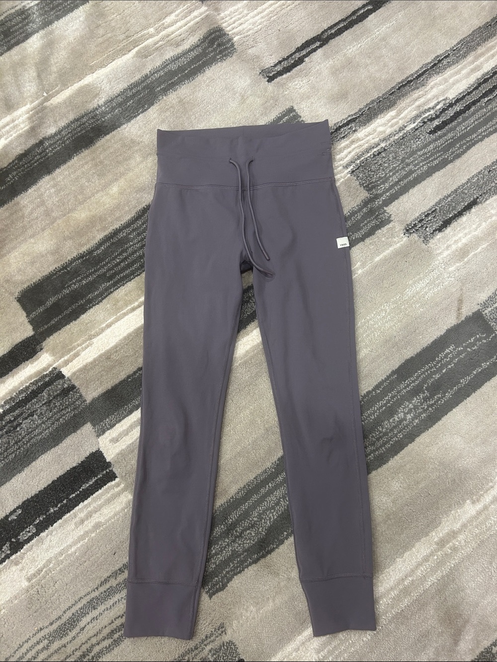 Vuori  High-Waist Leggings